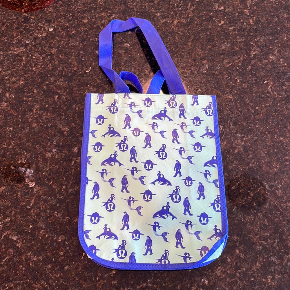 Lululemon Seawheeze Shopper Reusable Shopping Bag